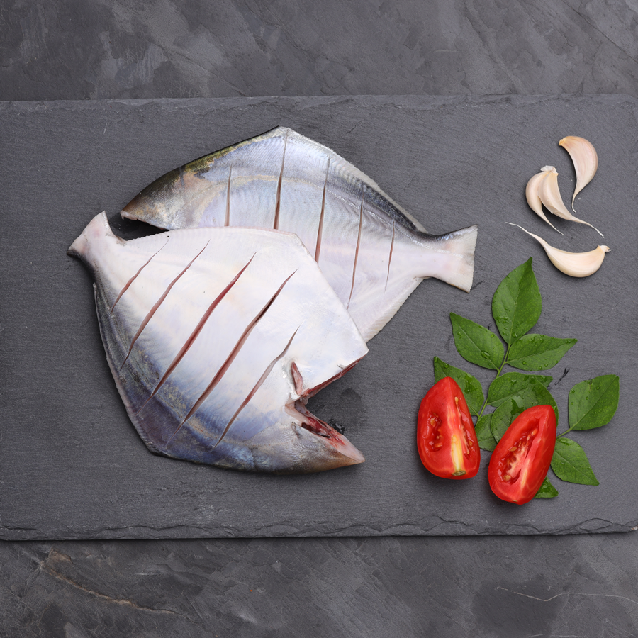White Pomfret medium (500 gm)
